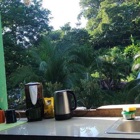 Hostel Tuanis Surf Camp Playa Santa Teresa  Экстерьер фото